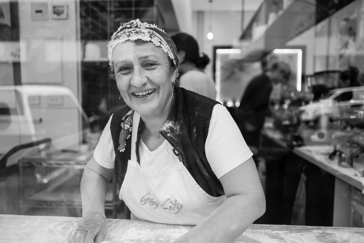 Leica Q 28mm Melbourne Street Photography