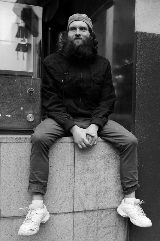 Leica Q 28mm Melbourne Street Photography