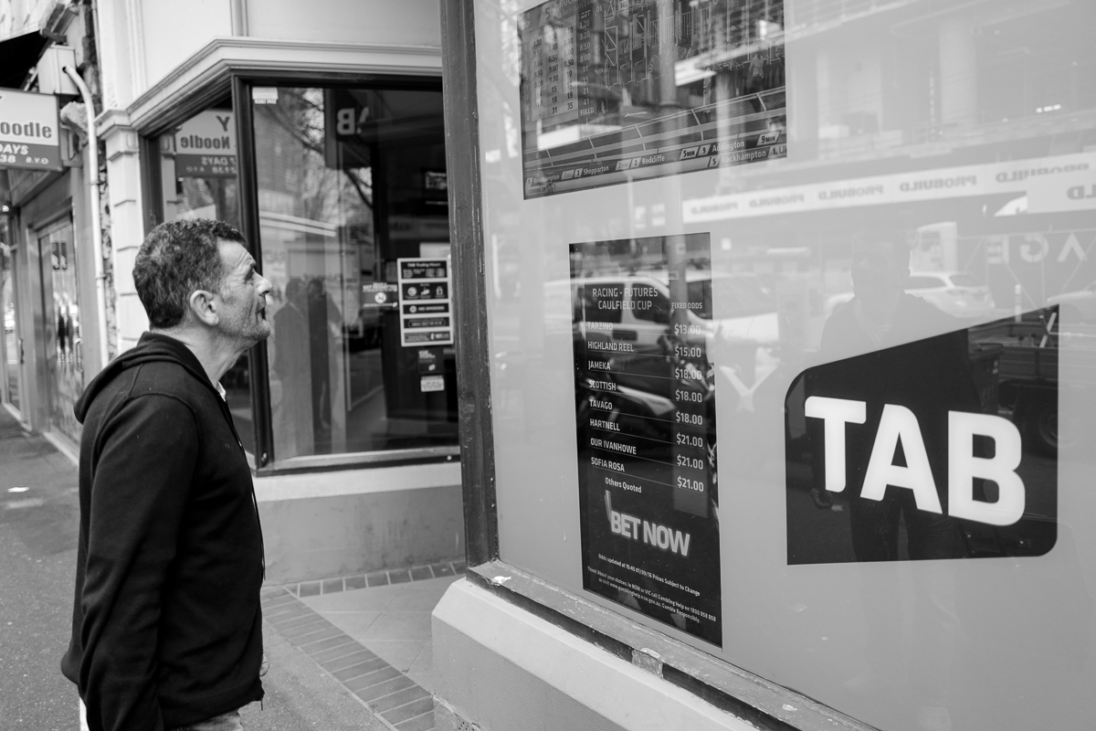 Leica Q 28mm Street Photography